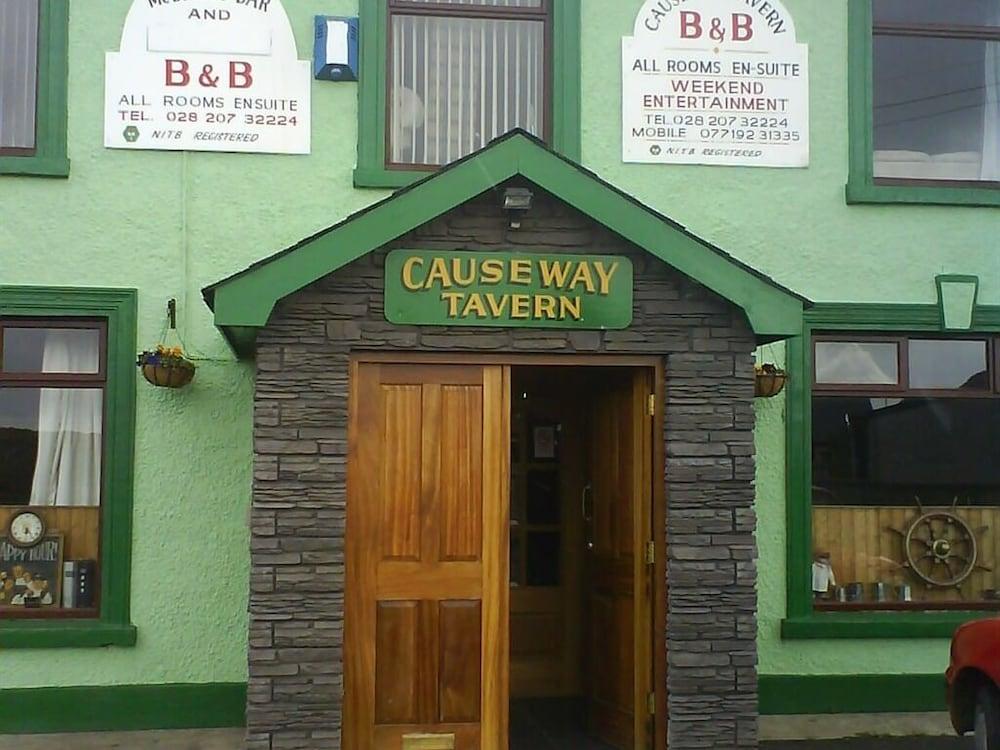 בושמילס Causeway Tavern Bed & Breakfast מראה חיצוני תמונה